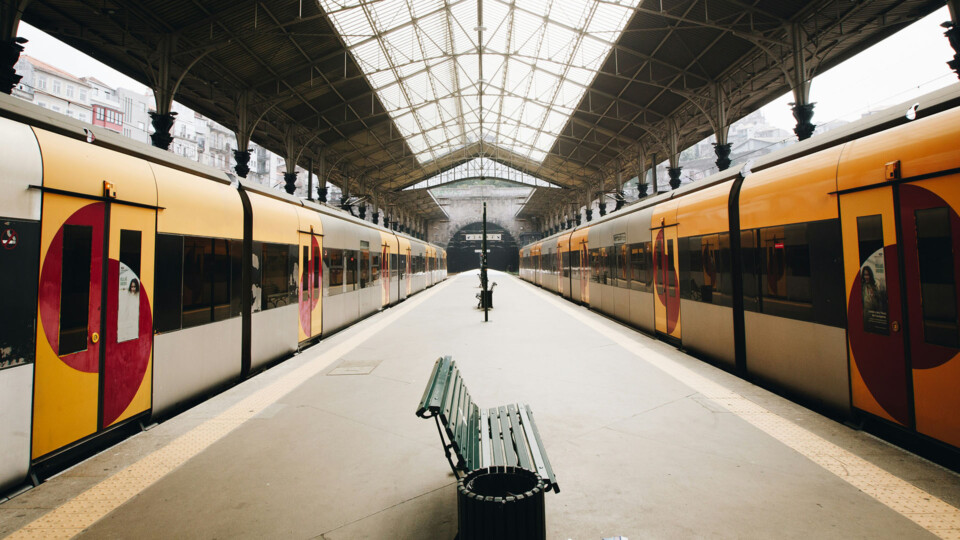 claudio-schwarz-294j9hG1N3w-unsplash (2)