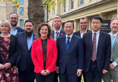 Chamber meet Chines consul Nov 6 Chamber - York 061125