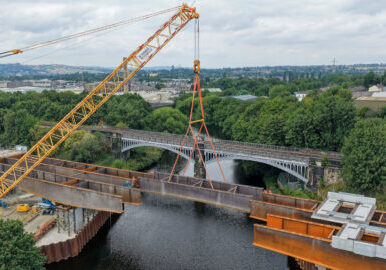 Ravensthorpe-beam-installation-River-Calder_cropped.jpg