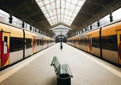 claudio-schwarz-294j9hG1N3w-unsplash (2)
